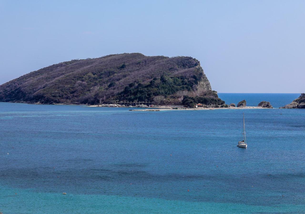 Budva Bay Breeze Apartments Bagian luar foto